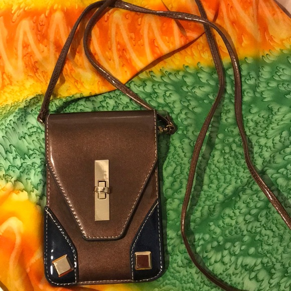 Bronze/copper crossbody small purse - Picture 3 of 6